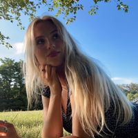 Emily May profile picture