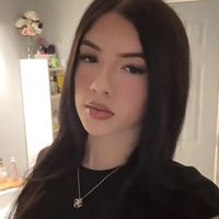 Alekzandra Bennett profile picture
