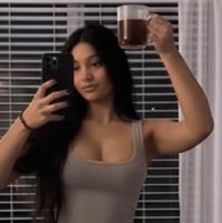 Nikki Skye profile picture