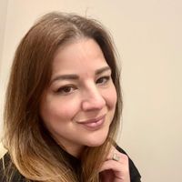 Michelle Hooshivar profile picture