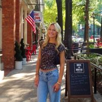 Hailey Crisostomo profile picture