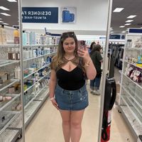 taylor profile picture