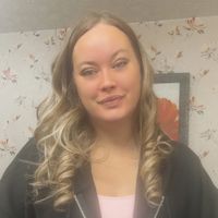 Mary Lyon profile picture