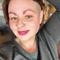 ashley chartrand profile picture