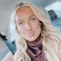 chloe stephens profile picture