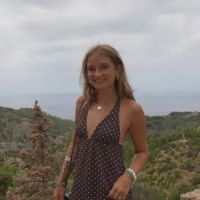 Violet Cox profile picture