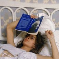 Olivia | Dark Academia Books & Poetcore Lifestyle profile picture