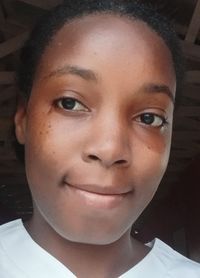 Leonie Weekly profile picture