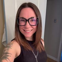 Chantal Halley 🍁 profile picture