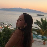 Nadia profile picture