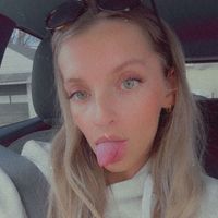 Jessica F profile picture