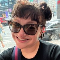 Leah R profile picture