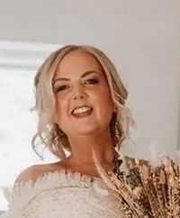 Ellie profile picture