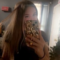 Leanna B profile picture