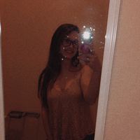 Melanie Brett profile picture