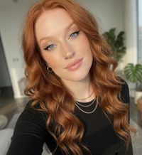 Taylor Siefert 👩🏻‍🦰 profile picture