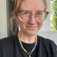 Katie Schenkkan profile picture