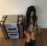 riri profile picture