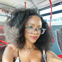 Josiane M profile picture