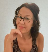 Krista Marie  | When It Hertz profile picture