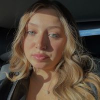 Julia Mae profile picture