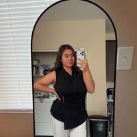 Ana Mock profile picture