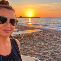 Debbie profile picture