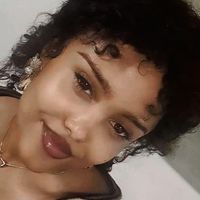 PHOABE AUGEST profile picture
