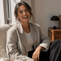 Styleguidecom | Corporate Aesthetic & Work Life Balance profile picture