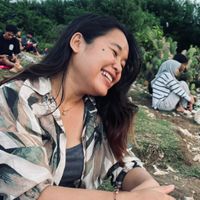 Suganda Putri profile picture