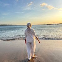 andini rezkita profile picture