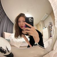 rosie profile picture