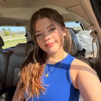 Emily profile picture