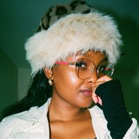 Nthati Mosenene profile picture