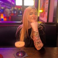 Ana Horscheck profile picture