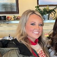 Amy Moore profile picture