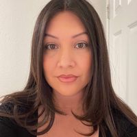 Julia profile picture