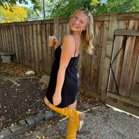 Caitlin Jarzynka profile picture