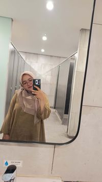 Tania Amalia profile picture