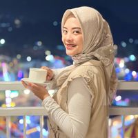 Okyana Safitri profile picture