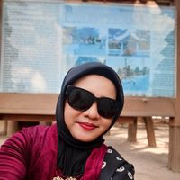 Siti Ganarsih profile picture