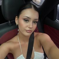 Bella Worth profile picture
