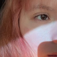 riri profile picture