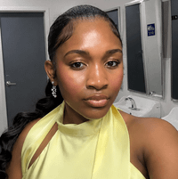 Yvette Shelley profile picture