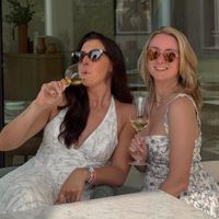 Phia & Ria profile picture