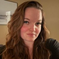 Caitlin Stucky profile picture