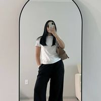 Elles profile picture