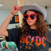 Meg's Mass Media profile picture