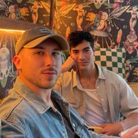 Alex and Eric profile picture