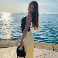 Anastasiia Vdovychenko profile picture